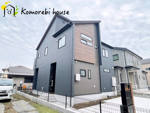 上尾市原市北1丁目　新築一戸建て　ブルーミングガーデン　01