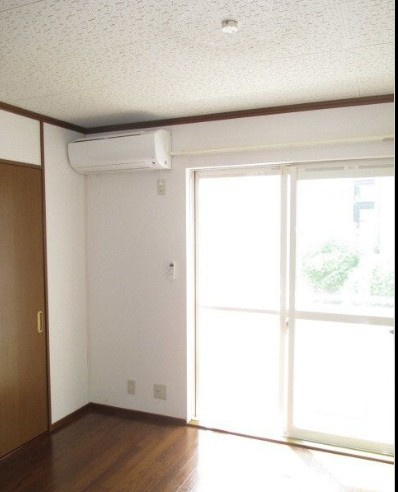 エトワール蓮田の居間・リビング