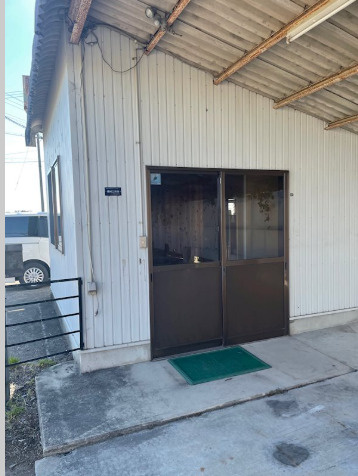 守山市小浜町の倉庫の外観