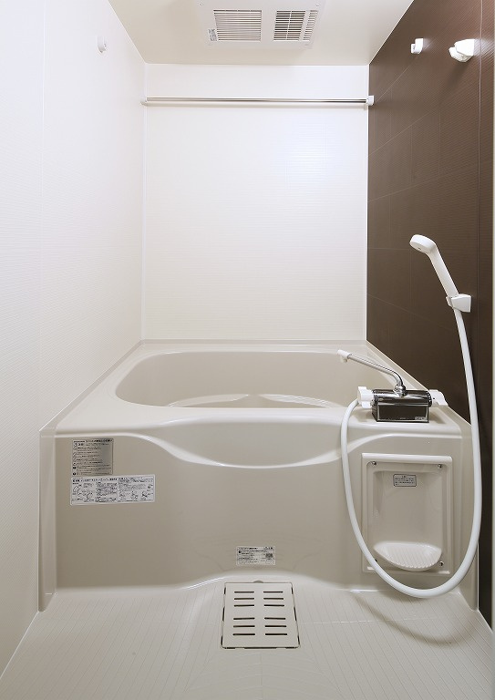 フジパレス西加賀屋Ⅵ番館の浴室