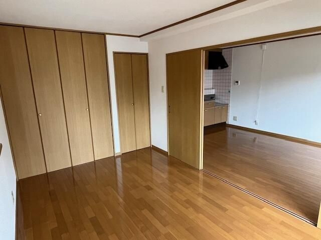 ロイヤルコンフォート大宮の洋室