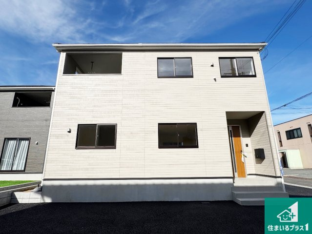 西脇市和布町　第２期　新築一戸建ての外観|お客様に長く安心して住んでいだだける事にこだわった家づくり！住んでからのアフターサービスにもしっかりと取り組んでいます！