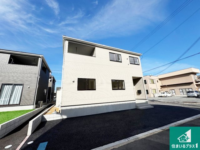 西脇市和布町　第２期　新築一戸建ての外観|お客様に長く安心して住んでいだだける事にこだわった家づくり！住んでからのアフターサービスにもしっかりと取り組んでいます！