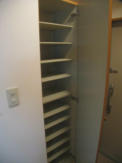 アンセドールの玄関