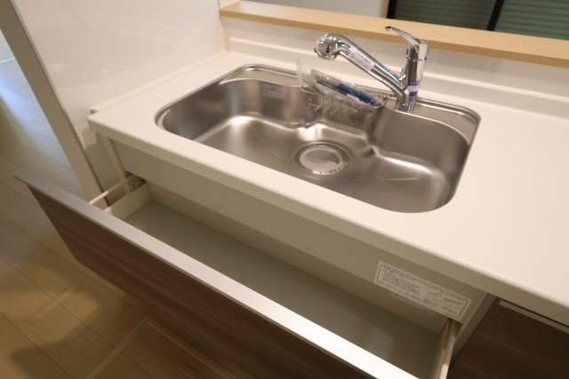 《仲介手数料無料》北区奈良町79-7新築一戸建てハートフルタウンのキッチン|撮影日 2025年12月6日 10:00 晴れ