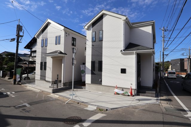 《仲介手数料無料》北区奈良町79-7新築一戸建てハートフルタウンの外観|撮影日 2025年12月6日 10:00 晴れ