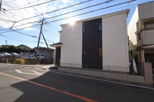 《仲介手数料無料》北区奈良町79-7新築一戸建てハートフルタウンの外観|撮影日 2025年12月6日 10:00 晴れ