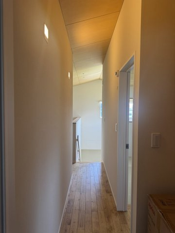 上田市五加　売中古住宅のその他|2F：廊下