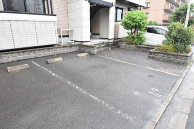 【駐車場】 | メゾンニュー池島A
