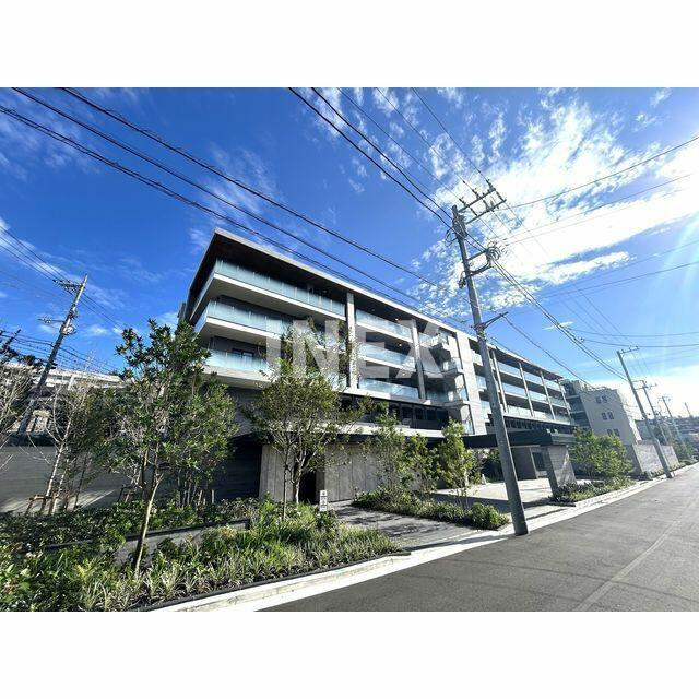 横浜市神奈川区高島台の賃貸マンションの外観