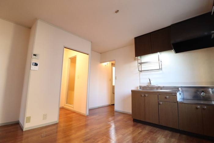 熊本市南区幸田２丁目のアパートの居間・リビング