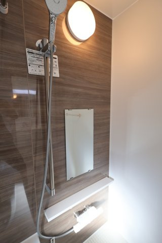 【浴室】 | 《仲介手数料無料》南区関１丁目8-14(C号棟)新築一戸建てハートフルタウン | 撮影日 2025年11月15日 14:10 晴れ