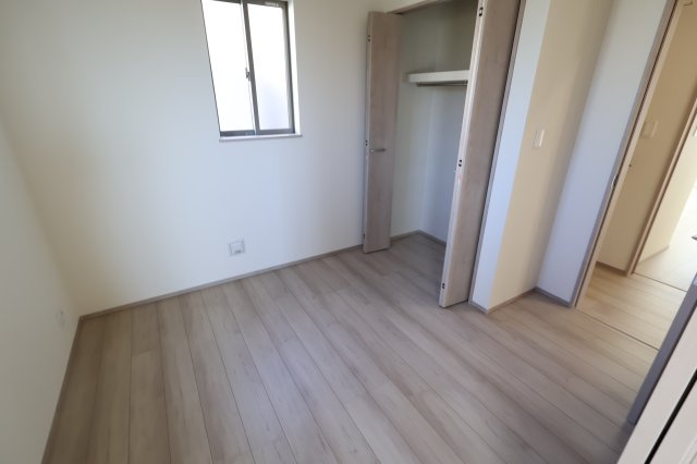 【洋室】 | 《仲介手数料無料》南区関１丁目8-14(C号棟)新築一戸建てハートフルタウン | 撮影日 2025年11月15日 14:10 晴れ