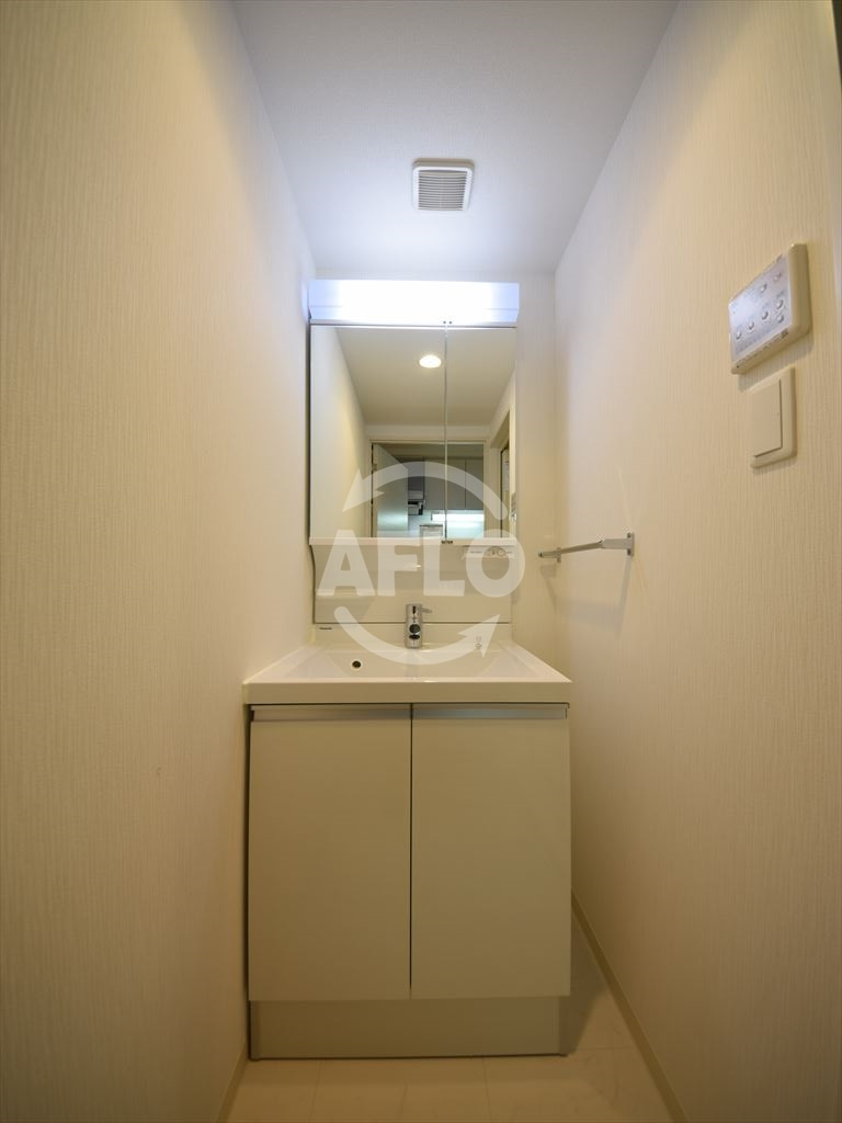 エグゼ難波南Ⅴの独立洗面台|エグゼ難波南Ⅴ　独立洗面台