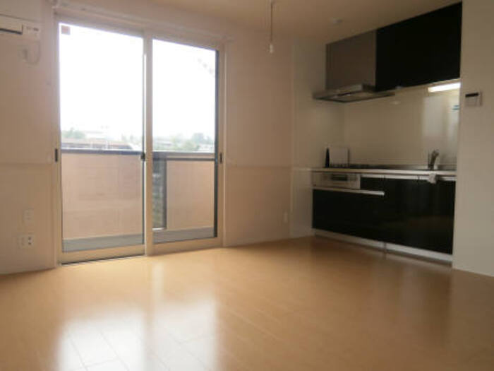 町田市三輪町のアパートのキッチン