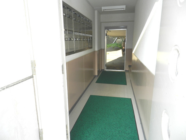 プラザユーホームのエントランス