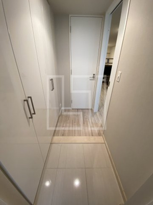 【玄関】 | パークアクシス心斎橋 | パークアクシス心斎橋　玄関スペース
