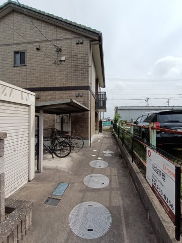 サンパティークの駐車場