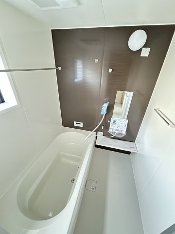 【LiveleGarden】下野市緑 第2 全1棟の浴室|〇浴室〇
家族みんなの使いやすさとリラクゼーションを追求した体も心も安らぐバスルーム♪									
※2025年12月撮影