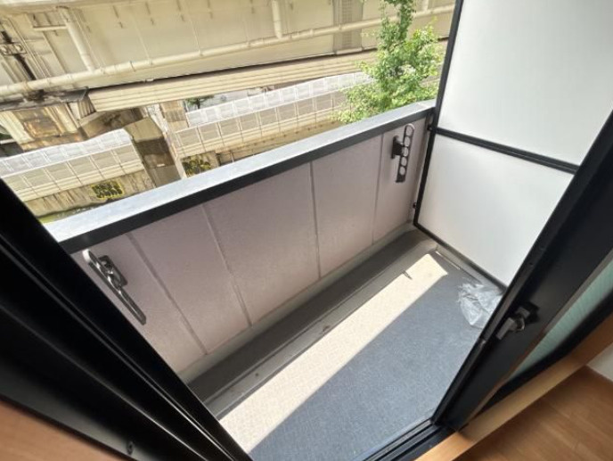 セリーヌ池尻大橋　角部屋　ネット0　駅近　ペット相談のバルコニー