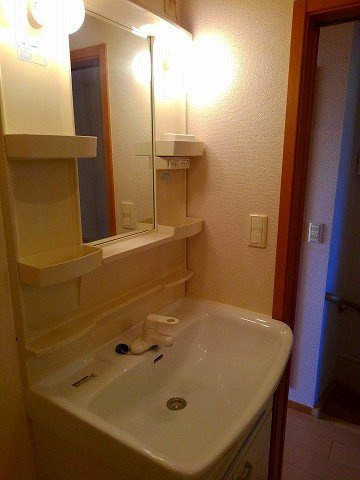 エコ　グランツの洗面所