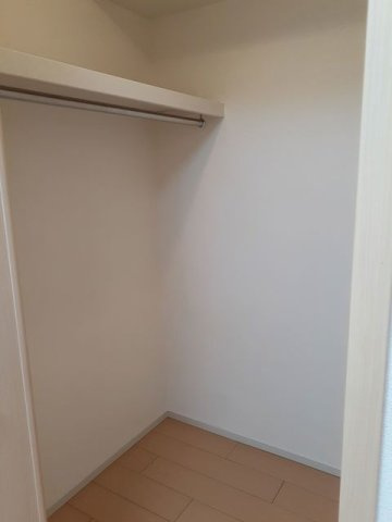 マ－ベラス・ウィングの収納