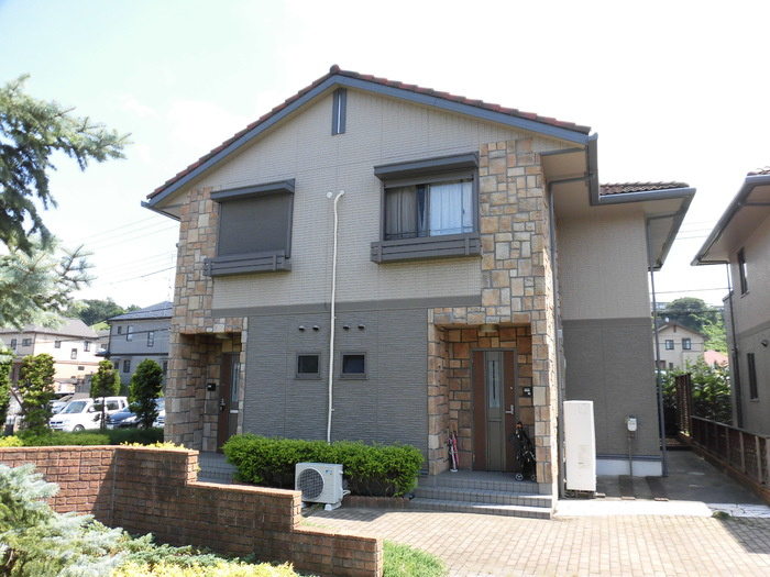 多摩市東寺方１丁目のタウン