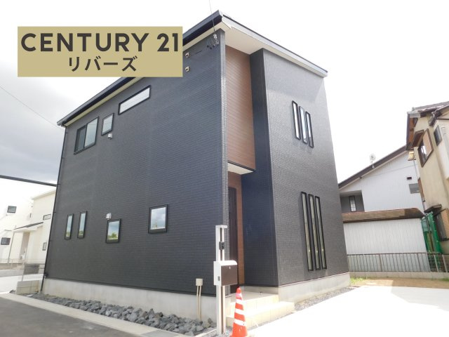 清須市春日上高畑の新築一戸建の外観|◇最終１棟◇　　いつでもご案内出来ます♪（お問合せ当日、平日、水曜、夜間でもＯＫ）　敷地４０坪超！　駐車並列２台ＯＫ！　タタミコーナー付きＬＤＫ２１帖♪　大容量ＷＩＣ完備！