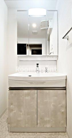 GRANDUKE正木の洗面所