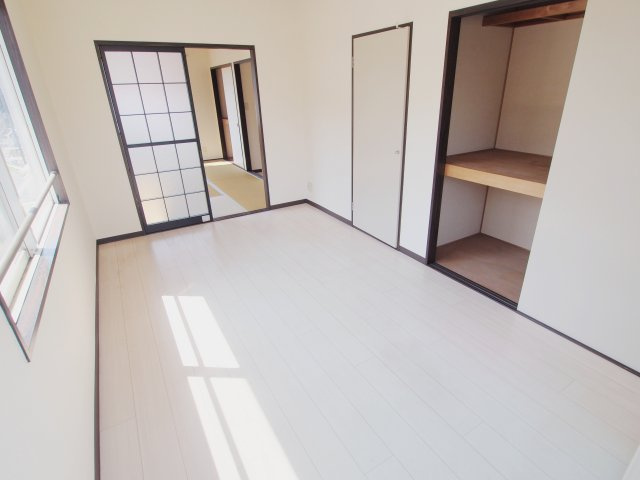 ミニオンハイツ　Cの洋室