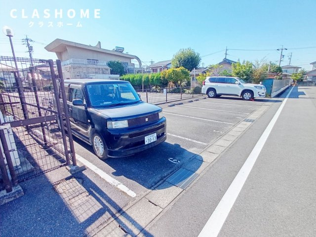 Leggero　　刈谷市近郊の賃貸はクラスホームの駐車場
