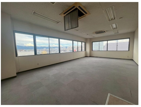 OSSビルディングの内装