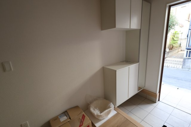  | 《仲介手数料無料》浦和区瀬ヶ崎１丁目33-18(全1戸)新築一戸建てグラファーレ