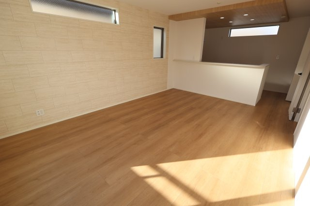 《仲介手数料無料》浦和区瀬ヶ崎１丁目33-18(全1戸)新築一戸建てグラファーレ