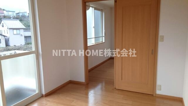 ラーピハイツⅠの居間・リビング|ダイニングは6帖です◎