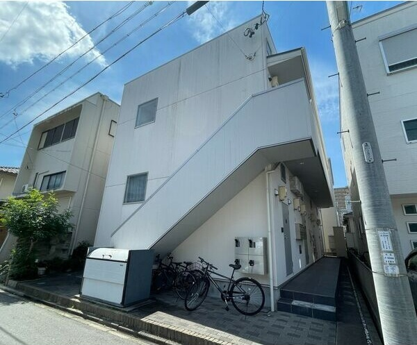 Kohimari志賀本通(コヒマリシガホンドオの外観