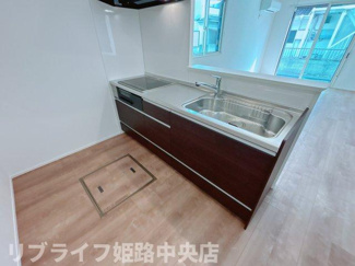 【キッチン】 | 岩端町戸建　1