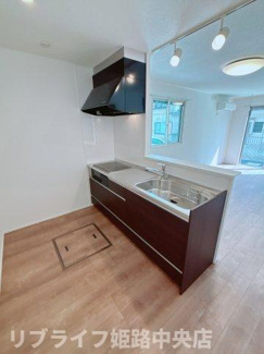 【キッチン】 | 岩端町戸建　1