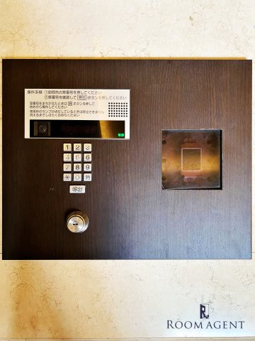 La　Douceur山王のエントランス