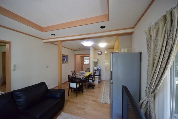 【居間・リビング】 | 東急天城高原別荘地　戸建