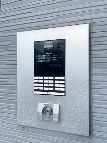 Loup　de　mer　庄内緑地公園(ルードメのエントランス