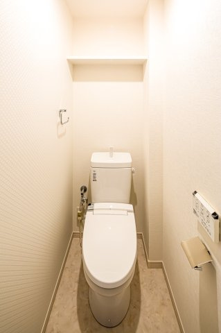 サヴォイレトワールセレステ　4階のトイレ|別号室のものになります。現状優先。