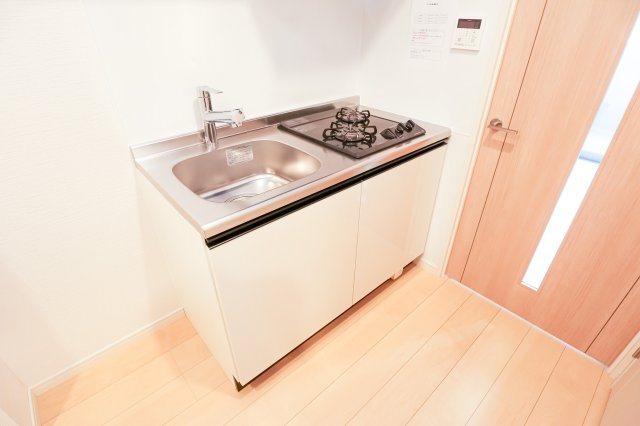 サヴォイレトワールセレステ　4階のキッチン|別号室のものになります。現状優先。