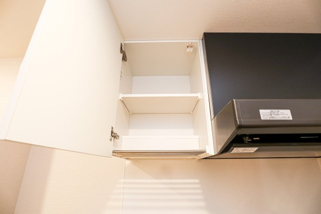 サヴォイレトワールセレステ　4階の収納|別号室のものになります。現状優先。