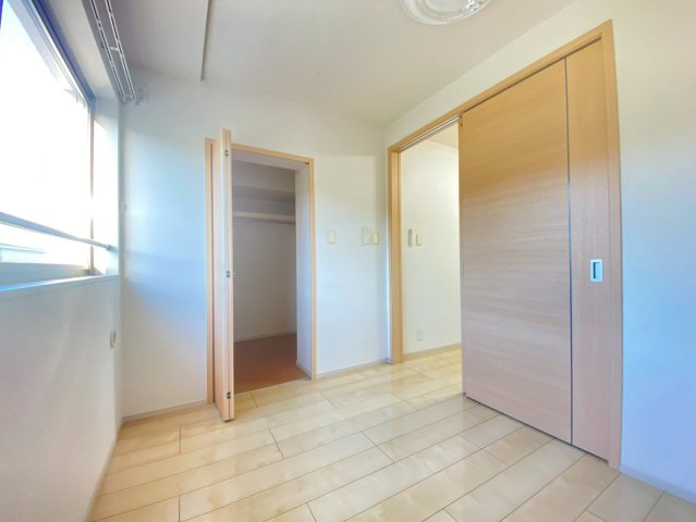 LaLuceの洋室