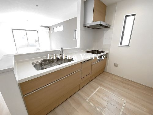 【キッチン】 | 【仲介手数料０円】伊勢原市高森台3丁目第1期　新築一戸建て　全2棟 | 伊勢原市高森台3丁目第1期　新築一戸建て　全2棟