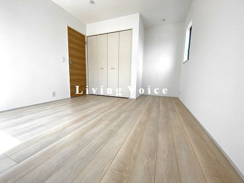 【洋室】 | 【仲介手数料０円】伊勢原市高森台3丁目第1期　新築一戸建て　全2棟 | 伊勢原市高森台3丁目第1期　新築一戸建て　全2棟