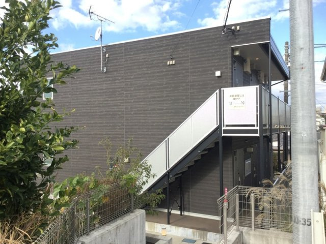 リブリ・コリーヌ日野南の外観