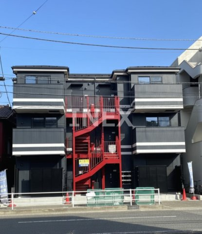 横浜市磯子区杉田４丁目のアパートの外観