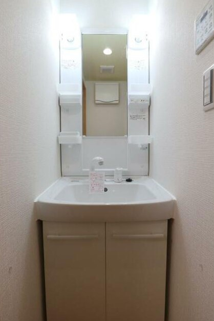 フィルクローバ川口の洗面所